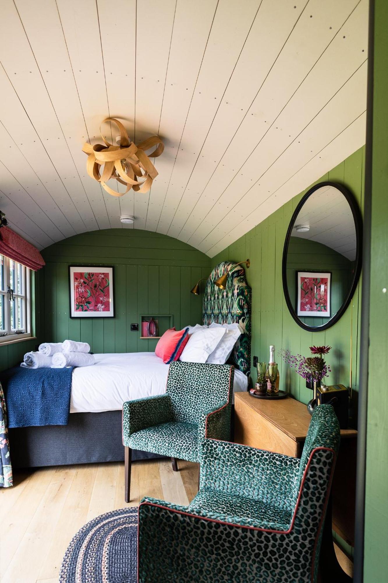 Toadland Shepherd Huts 더럼 외부 사진
